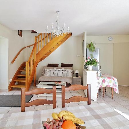 Maison Confortable Ornans + Jardin Екстер'єр фото