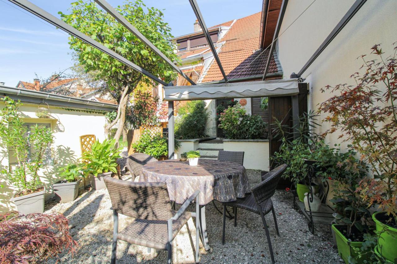 Maison Confortable Ornans + Jardin Екстер'єр фото